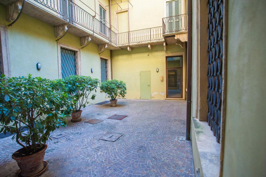 Italianflat - Palazzo Zeiner Apartment Verona Exterior photo